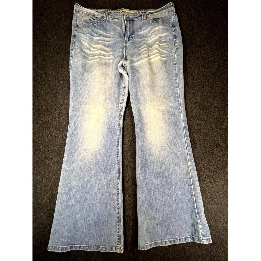 Y2K Lei Sophia Hipster Flare Jeans Womens 17 Blue Whiskered Denim Distressed‎